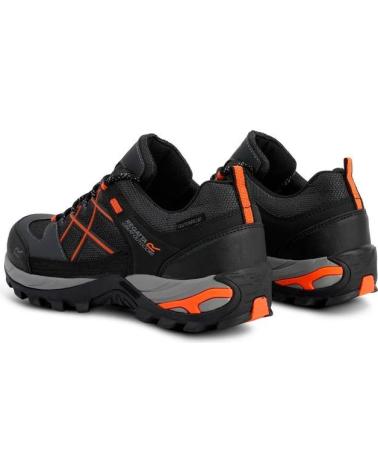 Deportivas-De-Hombre-REGATTA-ZAPATO-WATERPROOF-GRIS
