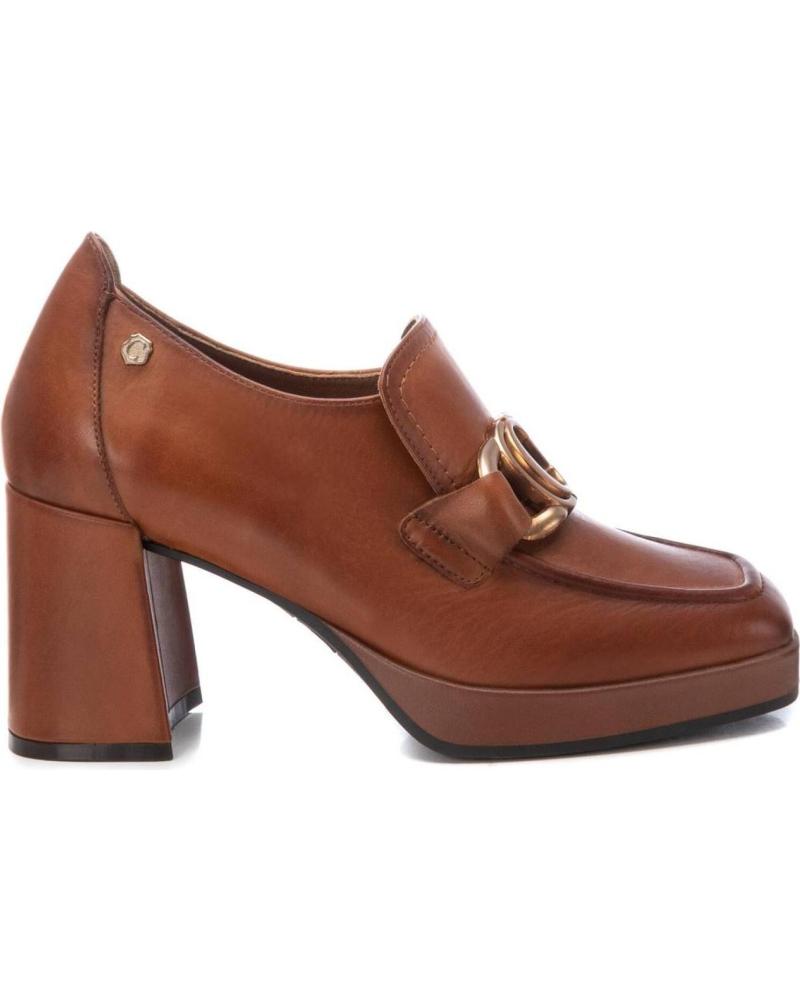 Sapatos de Mulher CARMELA 161849 CAMEL