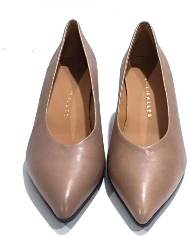 Woman shoes WEEKEND BY PEDRO MIRALLES ZAPATO CORTE SALON DE PIEL CON TACON TAUPE
