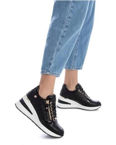 Woman Zapatillas deporte XTI 143071 NEGRO