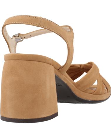 Woman Sandals WONDERS ALIAS MUJER MODELO GISELA COLOR MARRON SAND