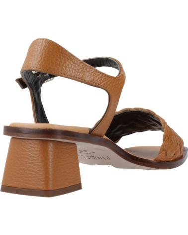 Woman Sandals PLUMERS SANDALIAS MUJER MODELO 3820P COLOR MARRON CUERO