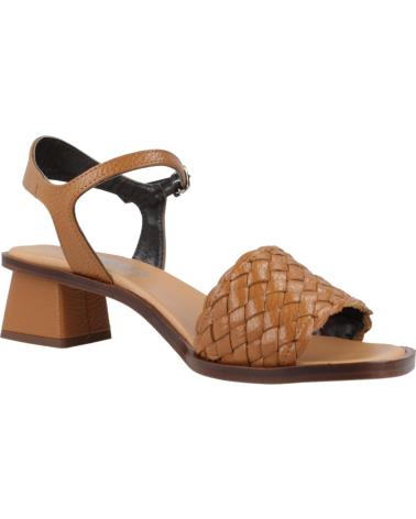 Woman Sandals PLUMERS SANDALIAS MUJER MODELO 3820P COLOR MARRON CUERO