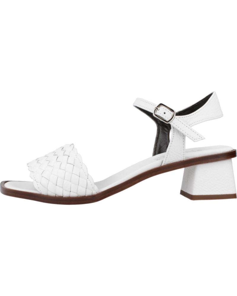 Woman Sandals PLUMERS SANDALIAS MUJER MODELO 3820P COLOR BLANCO