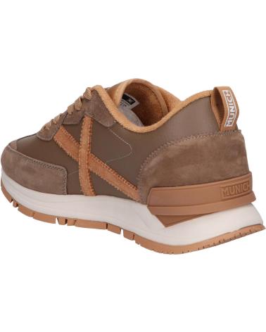 Deportivas de Hombre MUNICH 8832022 VERSATILE MARRON
