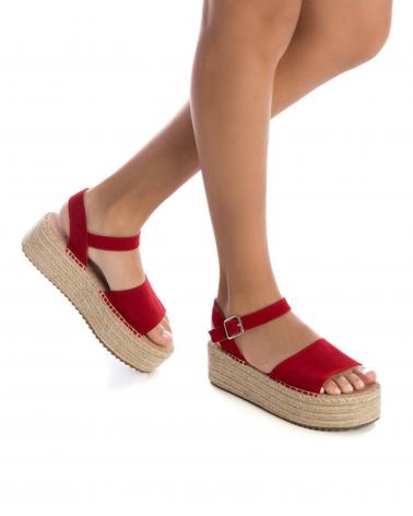 Sandali per Donna XTI 042829 ROJO