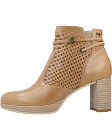Botins de Mulher NERO GIARDINI BOTINES MUJER MODELO E409730D COLOR MARRON 400