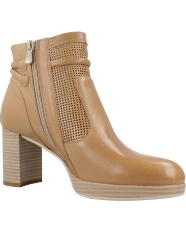 Botins de Mulher NERO GIARDINI BOTINES MUJER MODELO E409730D COLOR MARRON 400