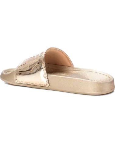 Chinelos de Mulher XTI 142551 CHANCLAS PLAYERAS PARA MUJER ORO