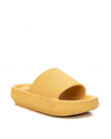 Sandali per Donna XTI CHANCLA YUN COLOR AMARILLO 12531 AMARILLO