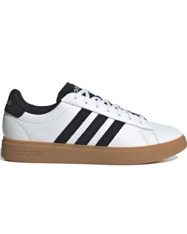 Deportivas de Hombre ADIDAS IH4804 GRAND COURT 2 0 FTWWHT-CBLACK-GUM10