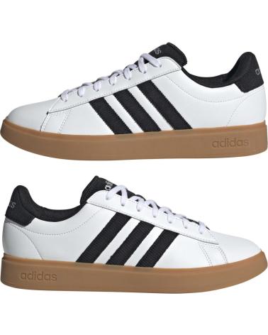 Deportivas de Hombre ADIDAS IH4804 GRAND COURT 2 0 FTWWHT-CBLACK-GUM10