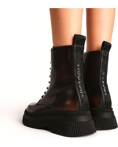 Botins de Mulher VICTORIA BOTAS 1301103 DUBLIN CORDONES EFECTO PIEL MARRON