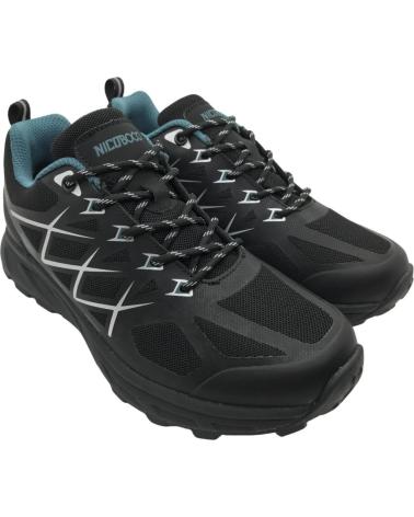 Woman Trainers NICOBOCO ZAPATILLA TREKKING MUJER SENDA NEGRO