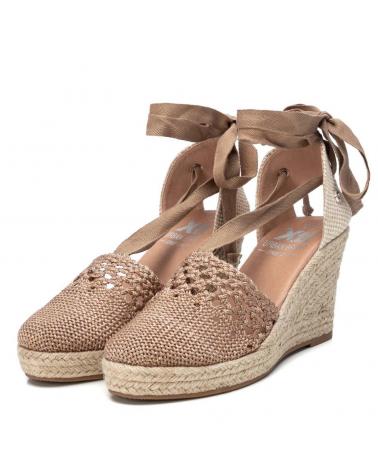 Sandali per Donna XTI 043821 TAUPE