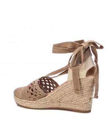 Sandali per Donna XTI 043821 TAUPE