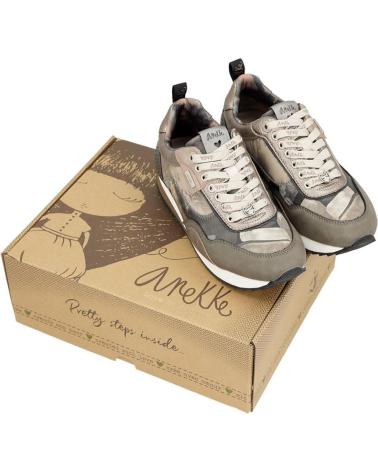 Esportes  de Mulher ANEKKE 39370-740 DEPORTIVOS GRIS TRAVEL TAUPE