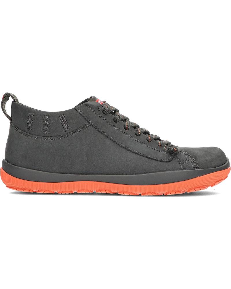 Bottines pour Homme CAMPER BOTIN CASUAL DE NOBUK CON FORRO DE GORETEX Y SUELA MICHELIN GRIS