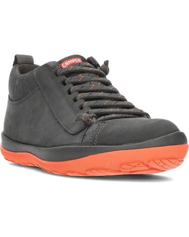 Bottines pour Homme CAMPER BOTIN CASUAL DE NOBUK CON FORRO DE GORETEX Y SUELA MICHELIN GRIS