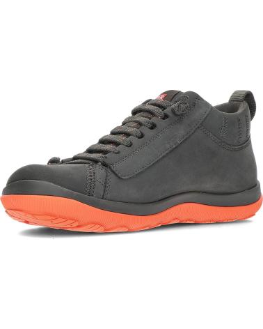 Bottines pour Homme CAMPER BOTIN CASUAL DE NOBUK CON FORRO DE GORETEX Y SUELA MICHELIN GRIS
