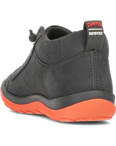 Bottines pour Homme CAMPER BOTIN CASUAL DE NOBUK CON FORRO DE GORETEX Y SUELA MICHELIN GRIS