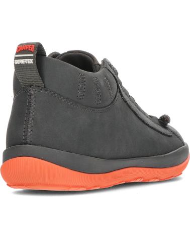 Bottines pour Homme CAMPER BOTIN CASUAL DE NOBUK CON FORRO DE GORETEX Y SUELA MICHELIN GRIS