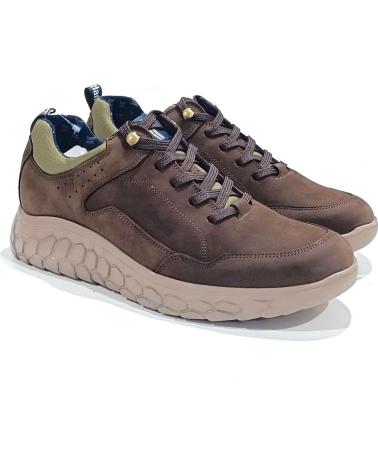 Zapatos de Hombre CALLAGHAN ZAPATO CASUAL DE NOBUK CON CORDONERAS MARRON