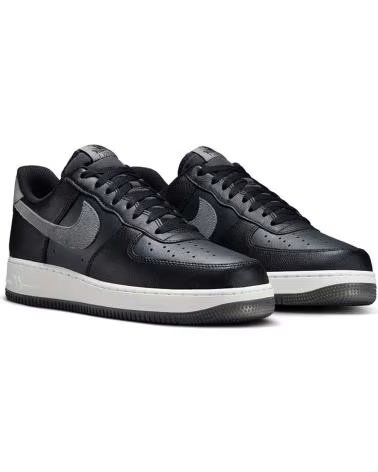 Sportschuhe für Herren NIKE ZAPATILLAS AIR FORCE 1 07 LV8 PARA HOMBRE EN COLOR NEGRO NEGRO