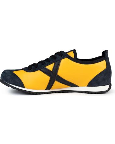 Sportivo per Uomo MUNICH ZAPATILLAS OSAKA 575 AMARILLO