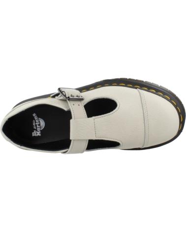 Mocasines de Mujer DR MARTENS MOCASINES MUJER MODELO BETHAN COLOR BLANCO SMKDMN