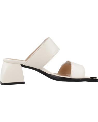 Sandálias de Mulher ALPE SANDALIAS MUJER MODELO 5133 56 COLOR BLANCO OFFWHT