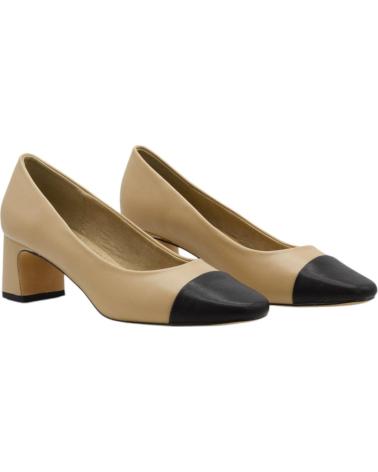 Woman shoes CORINA ZAPATOS DE MUJER PASTOR M4675 EN CAMEL