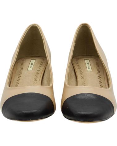 Woman shoes CORINA ZAPATOS DE MUJER PASTOR M4675 EN CAMEL