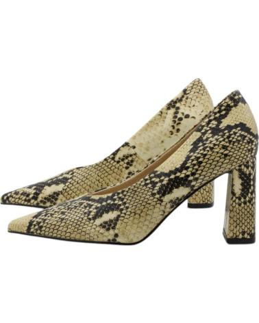 Woman shoes CORINA ZAPATOS DE MUJER PASTOR M3650 EN CAMEL