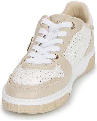 Woman Trainers GUESS DAISO FLTDAI ELE12 BEIGE BLANCO