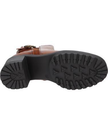 Botines de Mujer CHIKA10 PILAR 24 CUERO-TAN