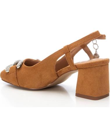 Scarpe per Donna XTI 142681 CAMEL