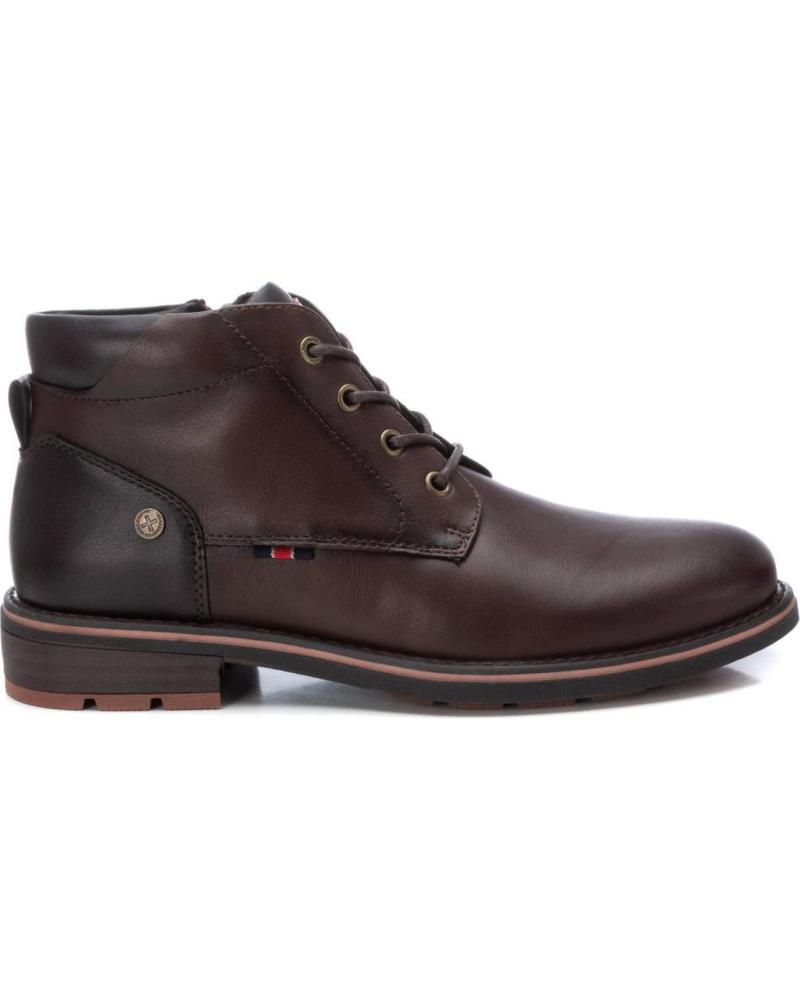 Botins de Homem XTI 142925 MARRON