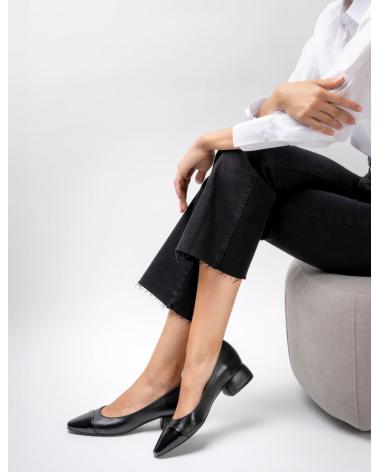 Schuhe für Damen MENINA STEP WOMENS BERTA SANDALS BLACK