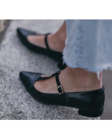 Woman Flat shoes MENINA STEP WOMENS POINTED TOE STRAPPY SANDALS BLACK