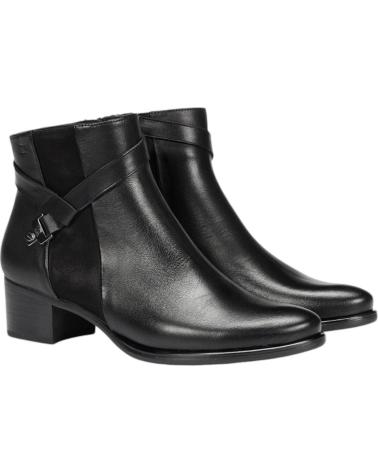 Stiefel für Damen DORKING D7232-SUNB NEGRO