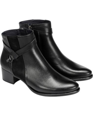 Stiefel für Damen DORKING D7232-SUNB NEGRO