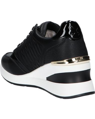 Woman Zapatillas deporte XTI 143071 NEGRO