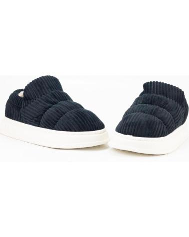 Pantufas de Homem KESLEM 9843 NEGRO