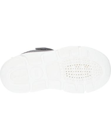 Sneaker für Junge GEOX ZAPATILLAS NINO MODELO J ARIL B COLOR GRIS C1006