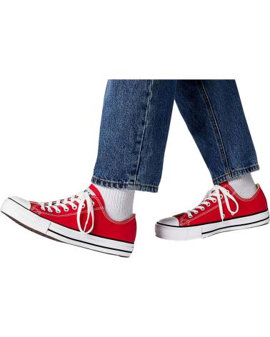 CONVERSE MODELO CHUCK TAYLOR ALL STAR PARA UNISEX COLOR ROJO
