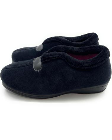 Woman House slipers CHIC VISION ZAPATILLAS MUJER CERRADAS SEMIBOTA CONFO NEGRO