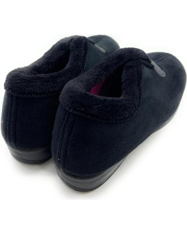Woman House slipers CHIC VISION ZAPATILLAS MUJER CERRADAS SEMIBOTA CONFO NEGRO