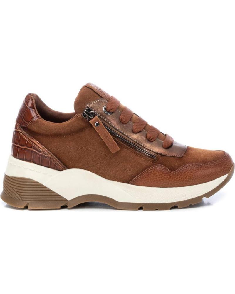 Sapatilhas de Mulher CARMELA 160195 CAMEL