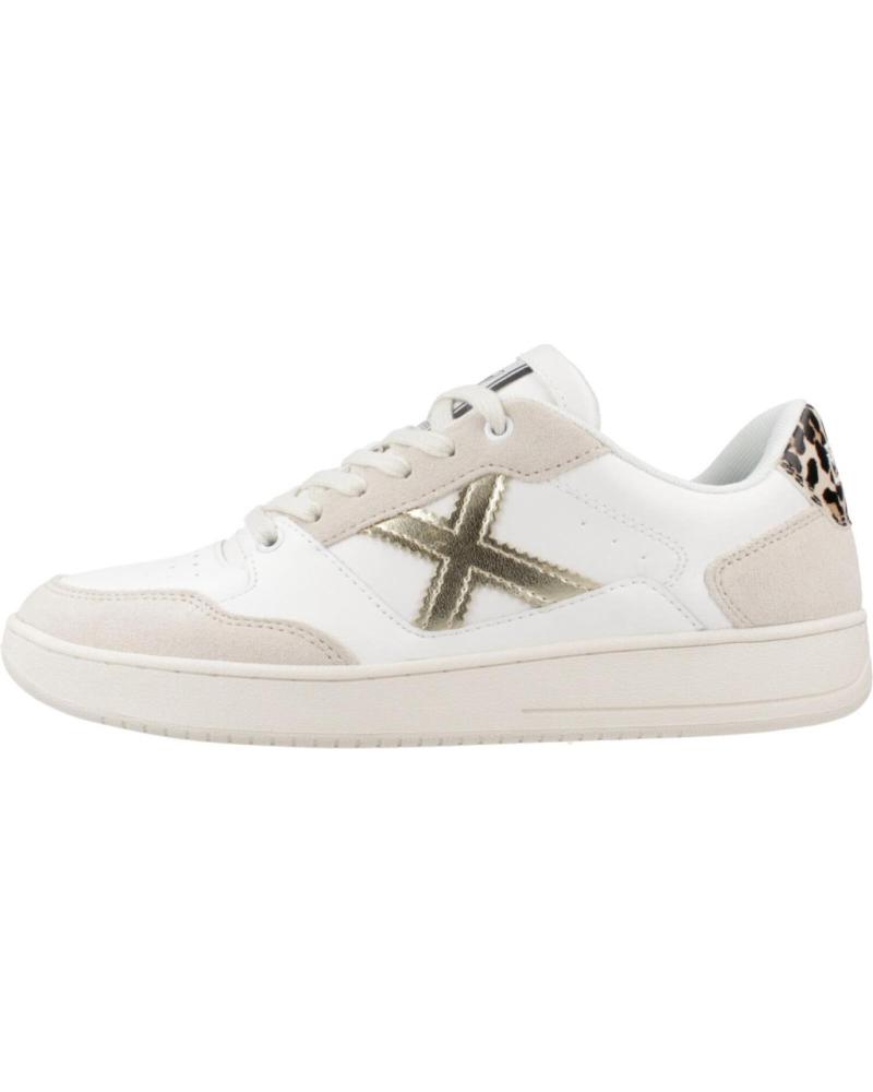Woman Trainers MUNICH ZAPATILLAS MUJER MODELO LEGIT WMN COLOR BLANCO 094